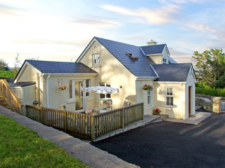 Property Photo: 1 Clancy Cottages