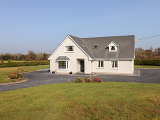 Property Photo: Fern View House