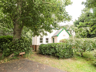 Property Photo: Groom's Cottage