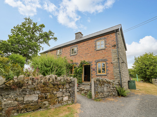 Property Photo: Byrdir Cottage