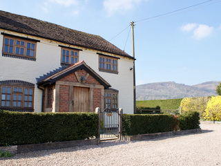 Property Photo: Yew Tree Cottage