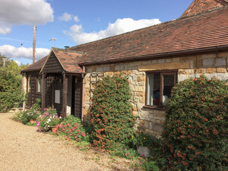Property Photo: Distillers Cottage