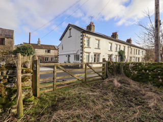 Property Photo: Dales Cottage