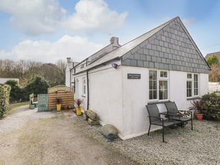Property Photo: Manor Farmhouse Cottage