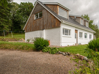 Property Photo: Oak Cottage
