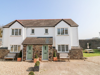 Property Photo: Kingfisher Cottage