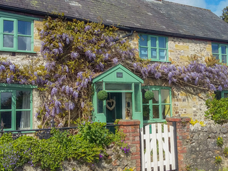 Property Photo: 2 Wisteria Cottages