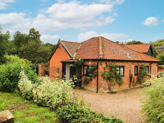 Property Photo: Lowbrook Cottage