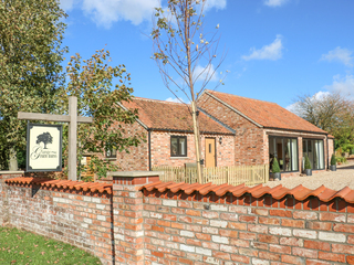 Property Photo: The Cottage at Grange Farm Barns
