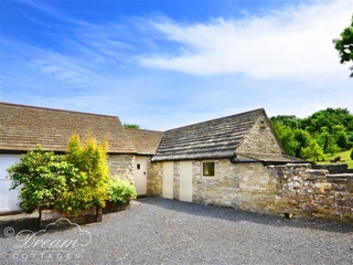 Property Photo: Coombe Orchard