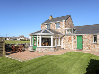 Property Photo: Tyn Towyn - The Stables