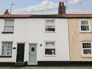 Property Photo: 2 Dog & Duck Square