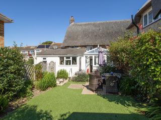 Property Photo: Honeypot Cottage