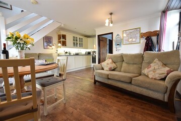 Property Photo: 5 The Coach House