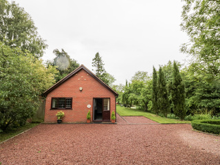 Property Photo: Byefield Lodge