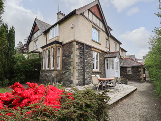 Property Photo: Ravenscroft