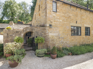 Property Photo: Oat Hill Cottage