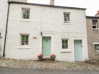 Property Photo: Whirligig Cottage