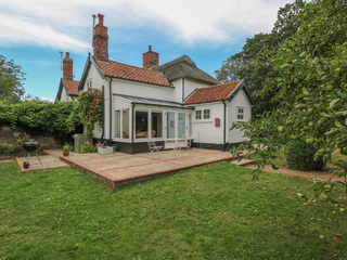 Property Photo: Sparrow Cottage