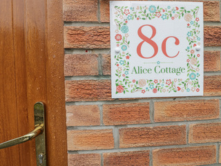 Property Photo: Alice Cottage