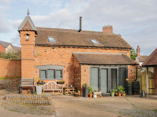 Property Photo: Bank House Barn