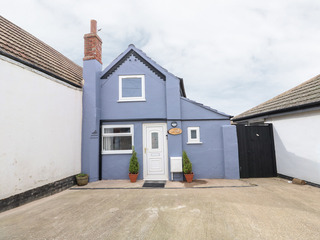 Property Photo: Oar Cottage