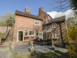 Property Photo: Canal Cottage