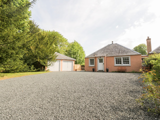 Property Photo: Maisie's Cottage