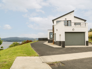 Property Photo: 3 Harbour View
