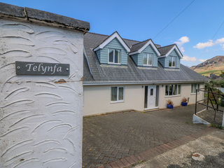 Property Photo: Telynfa
