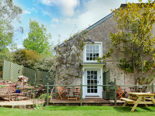 Property Photo: Wisteria Cottage
