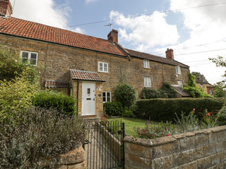 Property Photo: Button Cottage