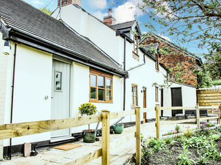 Property Photo: May Cottage
