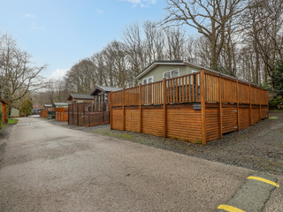 Property Photo: Acorn Lodge