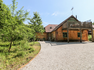 Property Photo: Old Wood Coach House