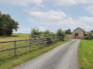 Property Photo: Meadow Barn