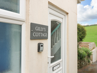 Property Photo: Gilly's Cottage