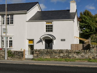 Property Photo: Pennant Cottage