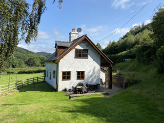 Property Photo: Tan Y Garth Cottage
