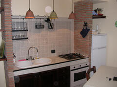 Property Photo: kitchen