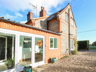 Property Photo: Rose cottage