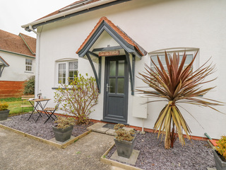 Property Photo: Oak Tree Cottage