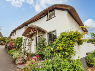 Property Photo: Rose Cottage in Holcombe