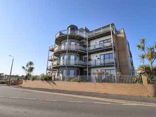 Property Photo: Flat 19 By The Beach