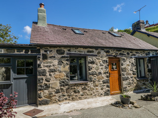 Property Photo: Crabapple Cottage