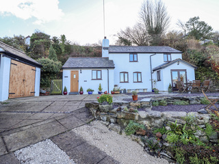 Property Photo: Alwyn Cottage