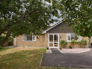 Property Photo: Hollycombe Cottage