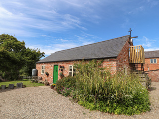 Property Photo: Little Pentre Barn