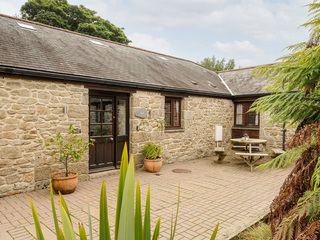 Property Photo: Lamorna, Tresooth Cottages
