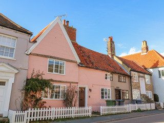 Property Photo: Lavender Cottage, Aldeburgh